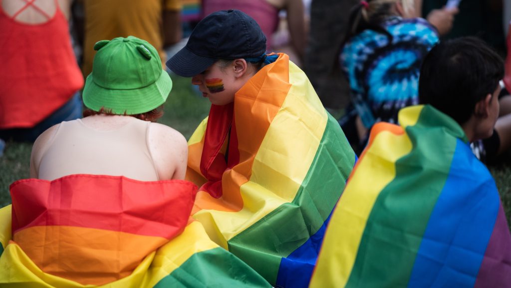 Lefújták az LMBTQ bulit Hódmezővásárhelyen, mert felháborodtak a helyiek