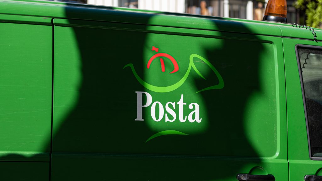 KDNP: A Gyurcsány alatti postabezárás rossz volt, a mostani viszont jó