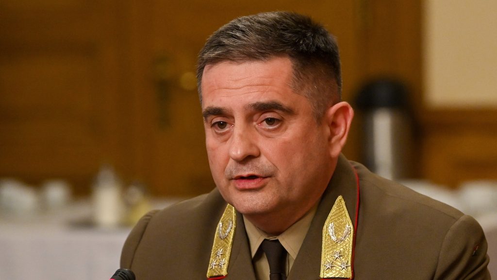A vezérkari főnök szerint félreértették azt, amit a nukleáris elrettentésről mondott