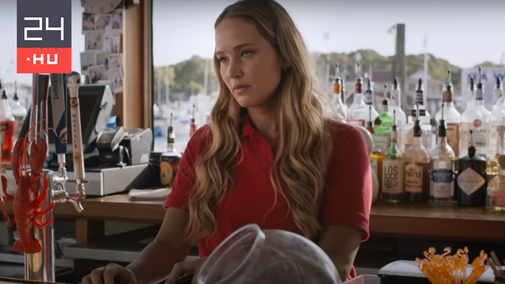 Hát már senki sem kefél? – kérdezi a telefonjukat nyomkodó kollégistákat Jennifer Lawrence