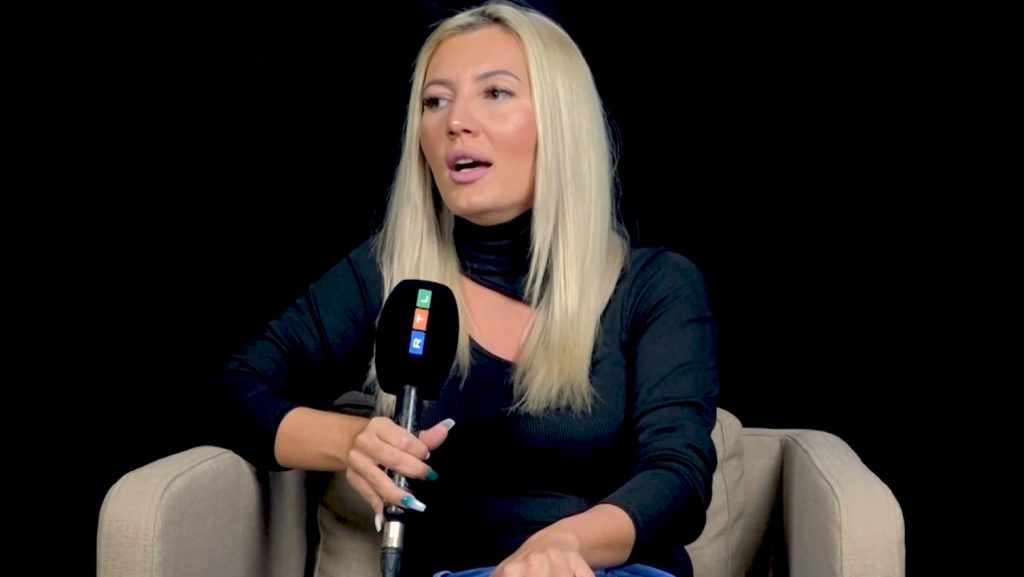 VV Anita: Már nem mászkálhatok vodkásüvegekkel, meg nem ihatom magam az asztal alá