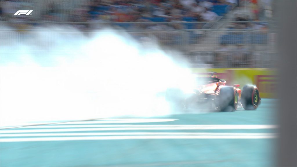 Charles Leclerc megint a falban kötött ki, piros zászlóval zárult az időmérő Miamiban