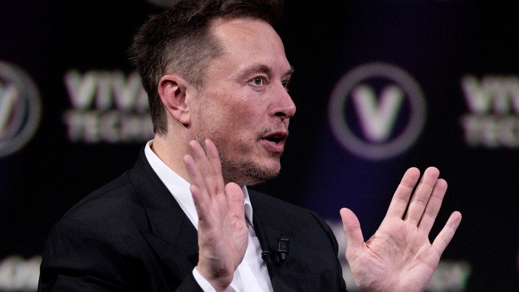 Elon Musk: Ha annyira okos vagyok, miért fizettem olyan sokat a Twitterért?