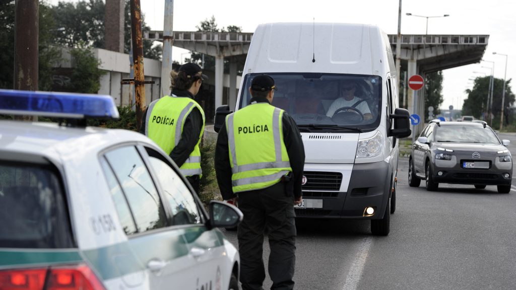 Maffiamódszerekkel akartak kivégezni egy rendőrt Szlovákiában