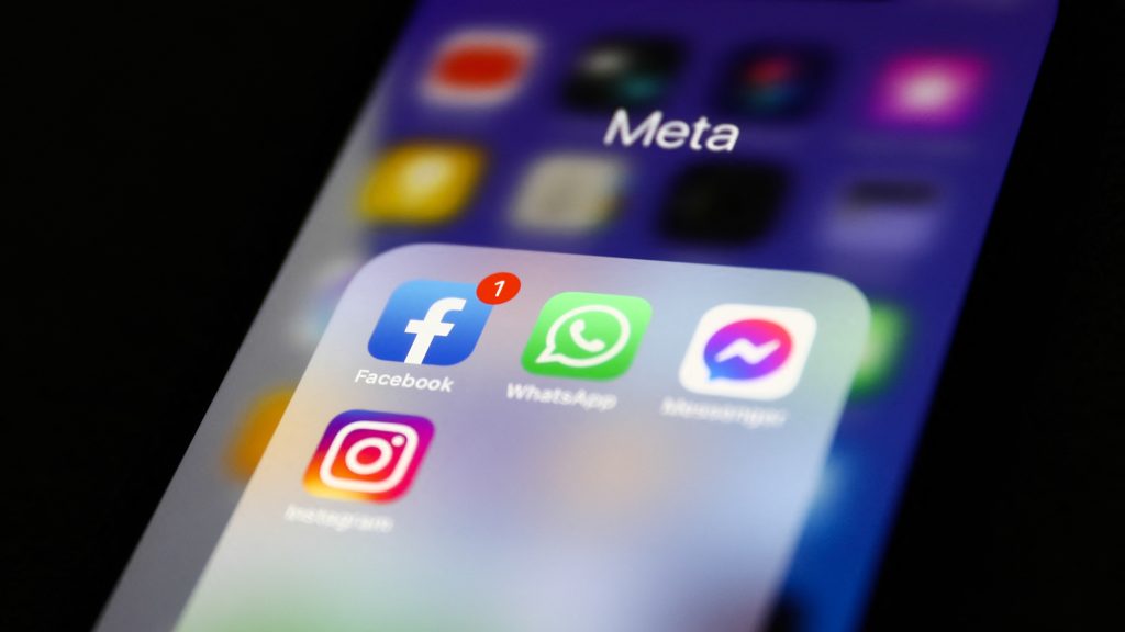 Alaposan megváltozik a Facebook és az Instagram Európában