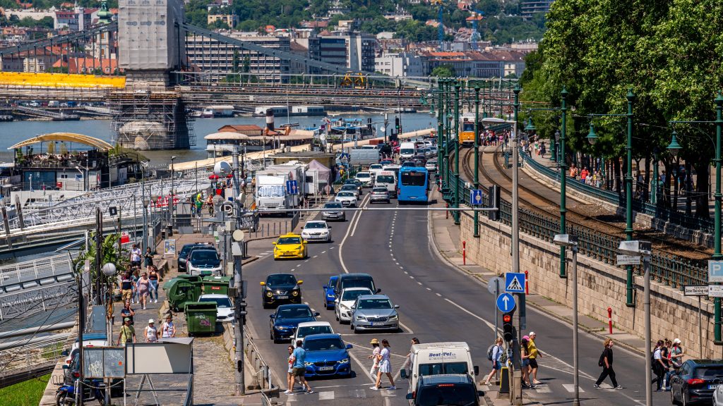 Fenekestül felforgatja Budapest közlekedését az atlétikai vb maratoni futása