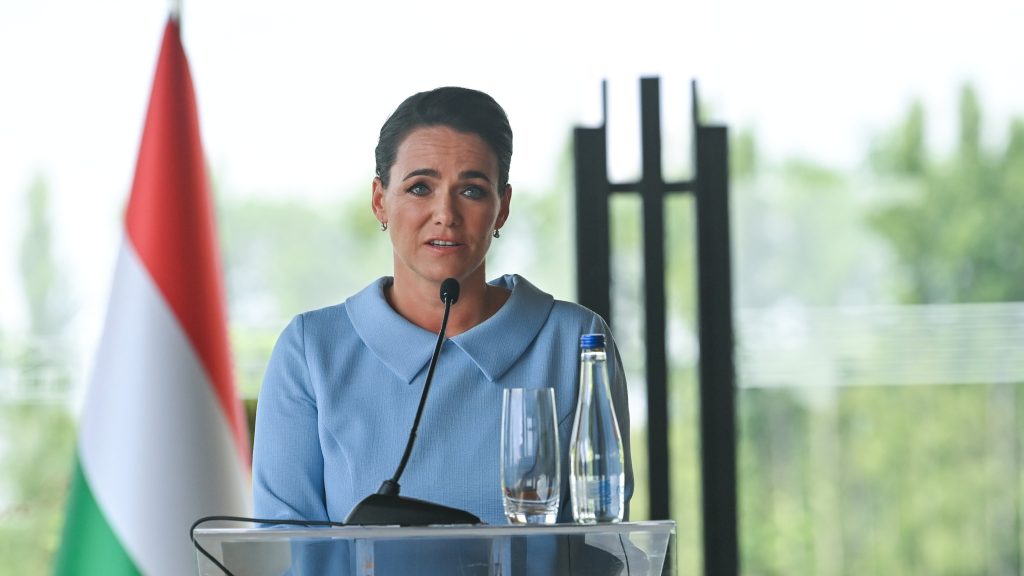 Lemondott egy bíró, Novák Katalin elengedte