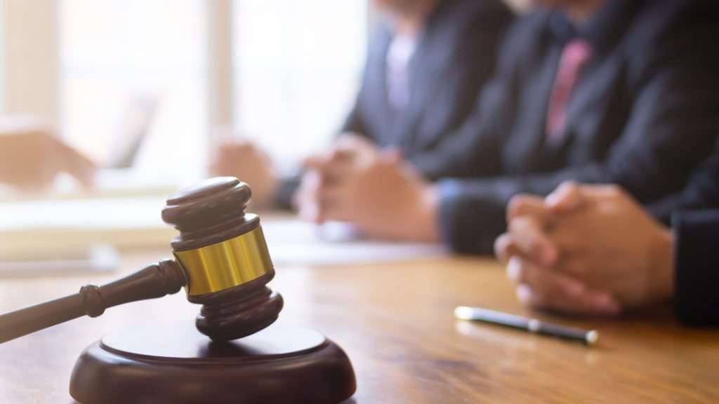 Nyolc vádlottja van a családi vállalkozásként működtetett 700 milliós zalai számlagyárnak