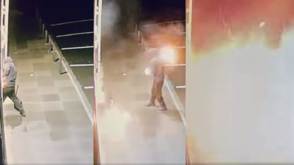 Videón, ahogy fel akart gyújtani egy játszóházat, de saját magát is sikerült