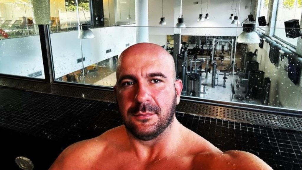Élő adásban ölte meg volt feleségét, majd még két férfit