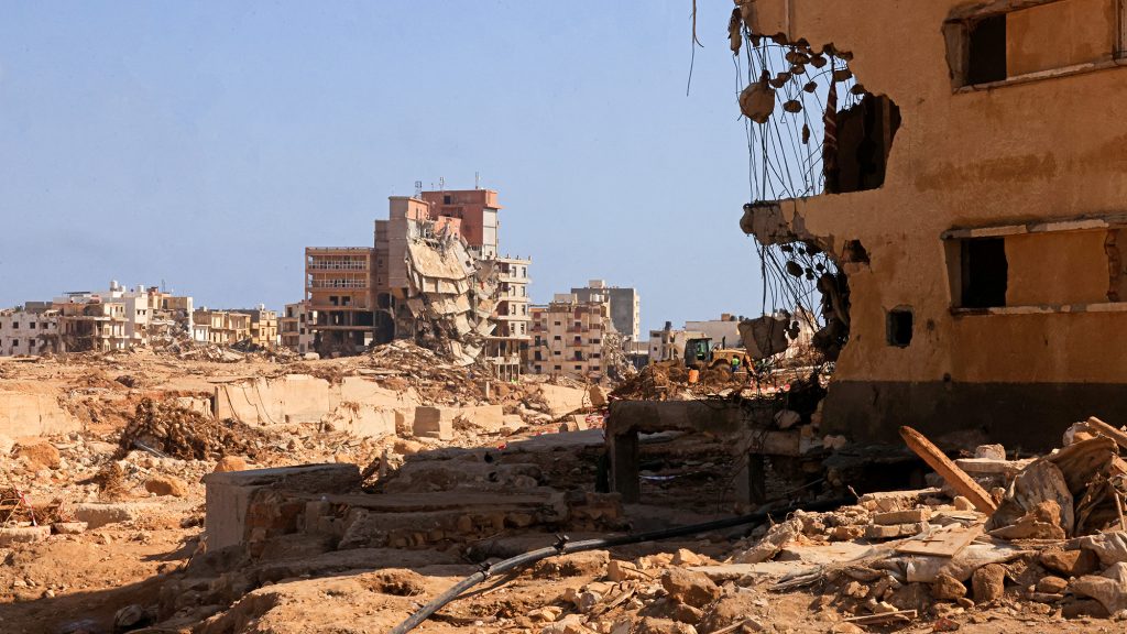 Nem csak a természet a felelős a líbiai tragédiáért