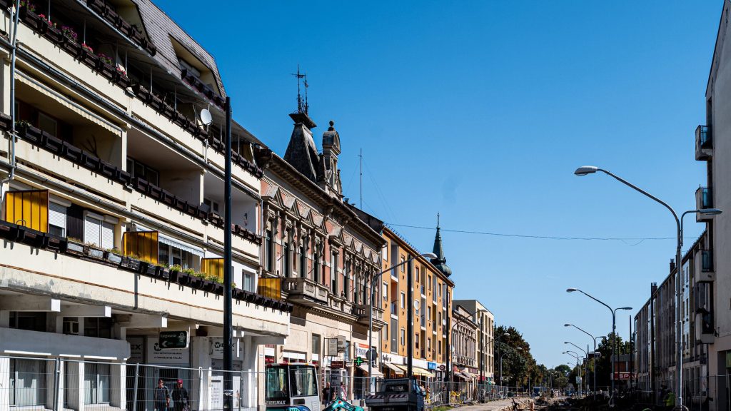 Napokig nem tűnt fel senkinek, hogy meghalt egy idős férfi egy hódmezővásárhelyi nyugdíjas lakóparkban