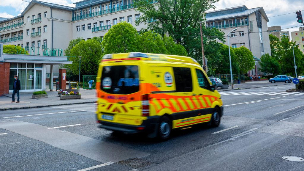 Foszgéngáz került a levegőbe Sajóbábonyban, négyen kórházba kerültek