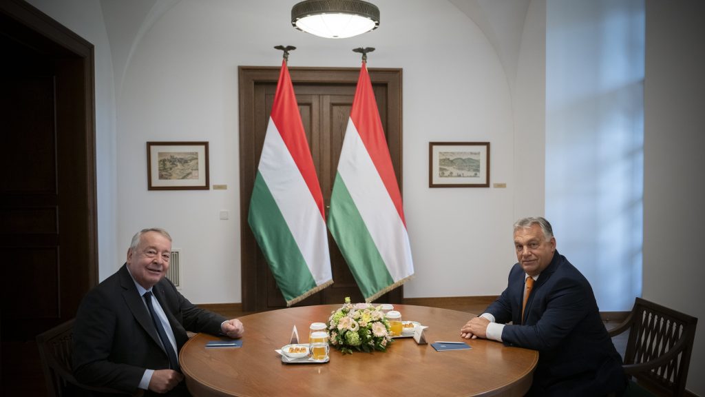 Francia energetikai cég vezetőjével tárgyalt Orbán