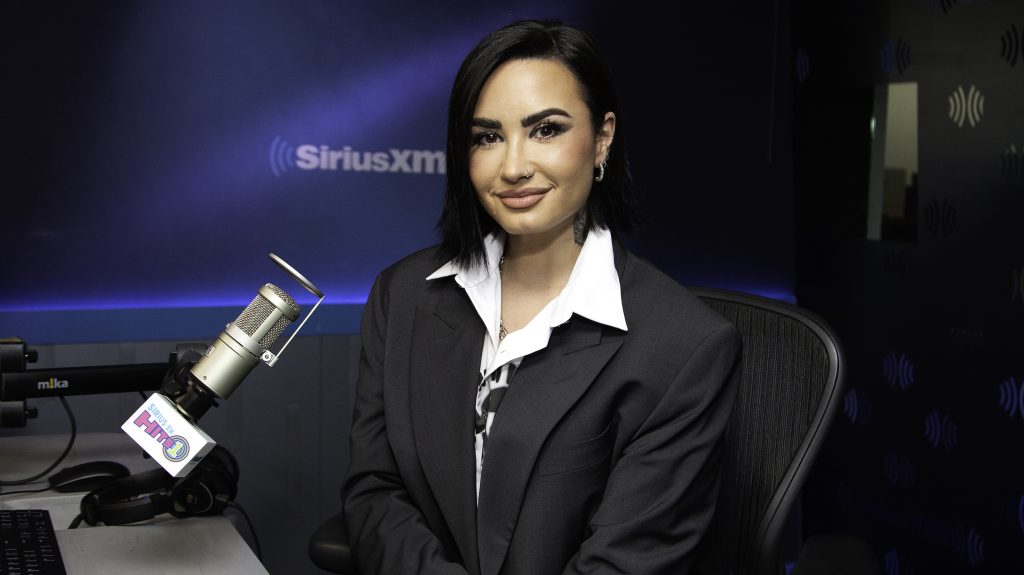 Demi Lovato ma már undorítónak tartja, hogy fiatalon nála jóval idősebb férfiakkal randizott