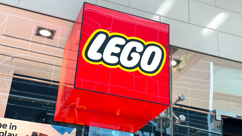 A Lego feladta, hogy újrahasznosított műanyagból legyenek a kockái
