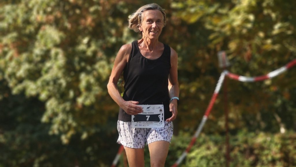 A 66-year-old woman covered a world record distance of 673 kilometers in 6 days