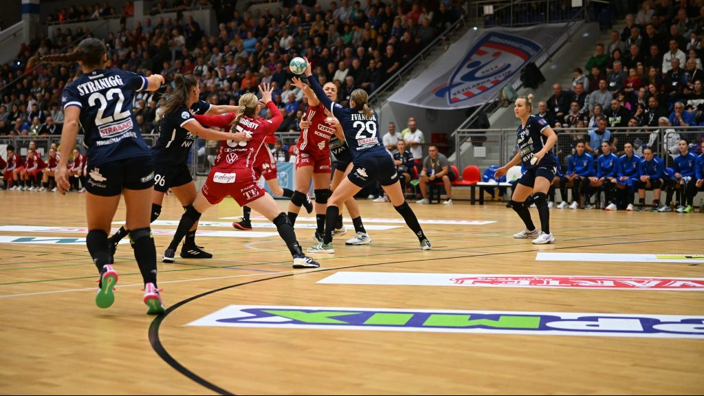 Nem bírta ki az esőzést az NB I-es kézilabdacsapat csarnoka