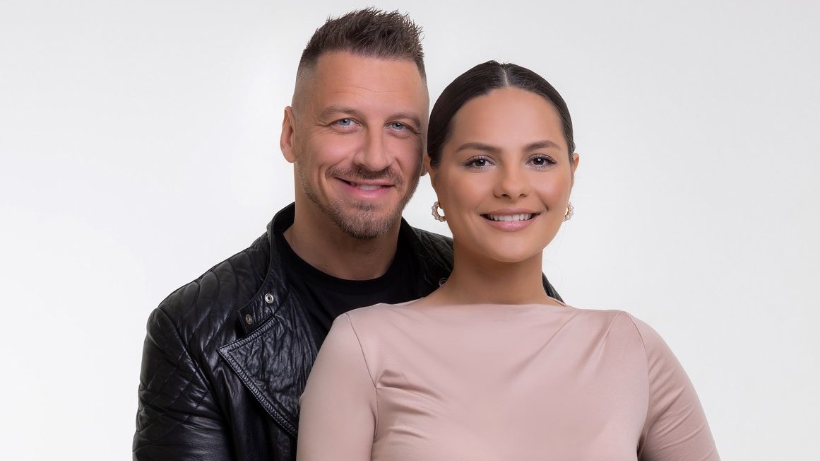 Domján Evelin: Csaba előtt volt olyan kapcsolatom, amiben a bántalmazás minden formájából kijutott | 24.hu