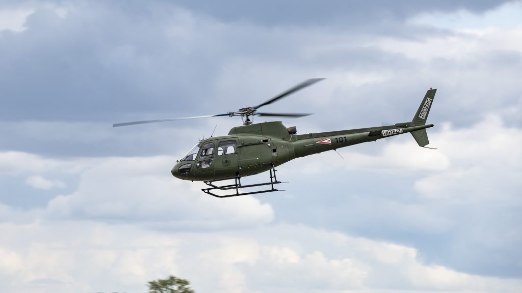 Lakott területek közelében gyakorlatoznak katonai helikopterek a következő hetekben