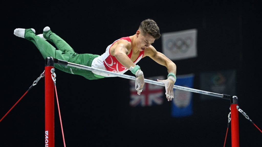 A magyar csapat összes tagja bakizott a nyújtón, elúszott az olimpiai kvóta