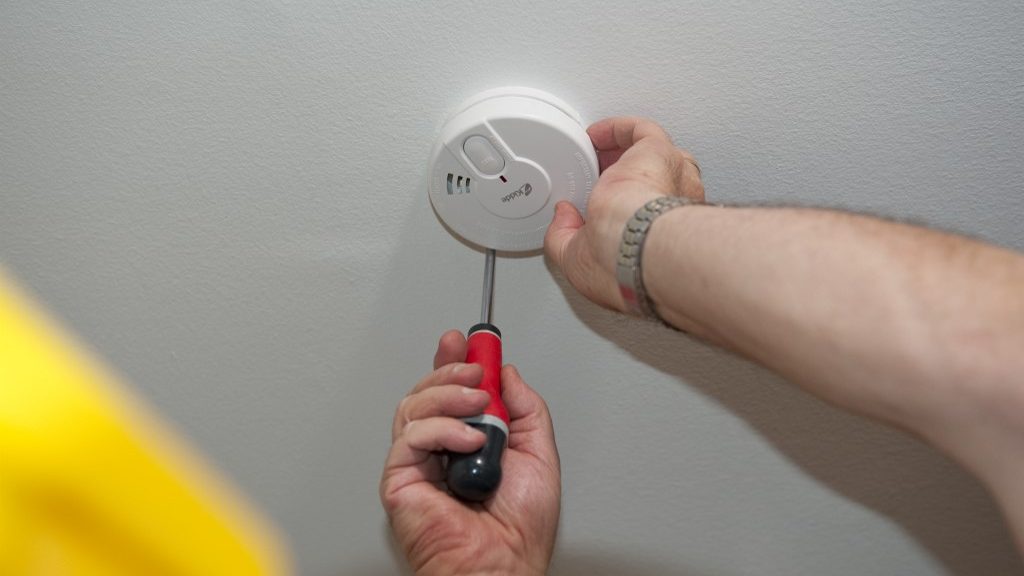 Halálos szén-monoxid-mérgezés: évek óta nem ellenőrzött vízmelegítő okozott tragédiát