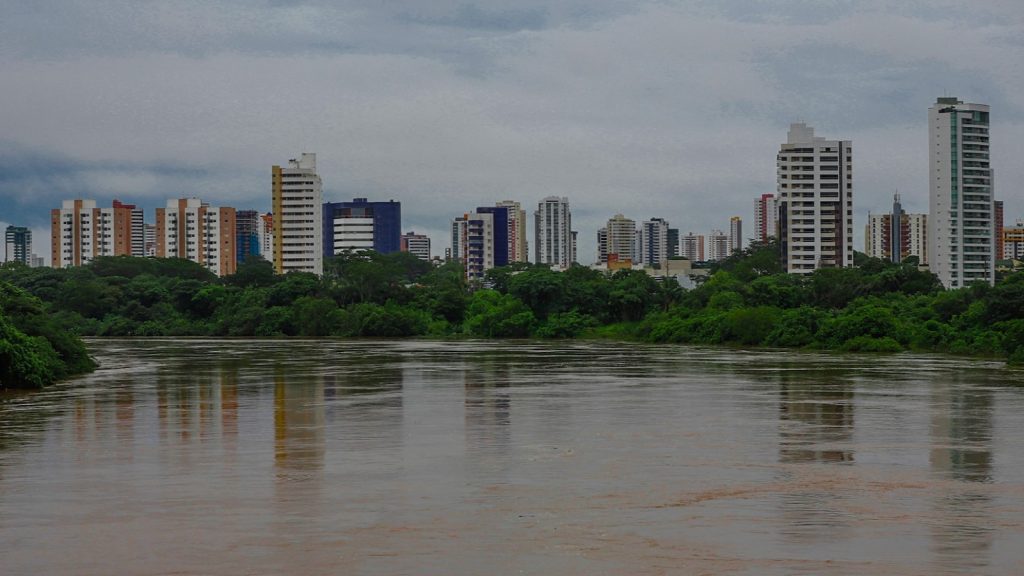 Azt hitte, egy fiatal nővel fog lefeküdni, orosz rulettre kényszerítették a lány barátai a brazil üzletembert