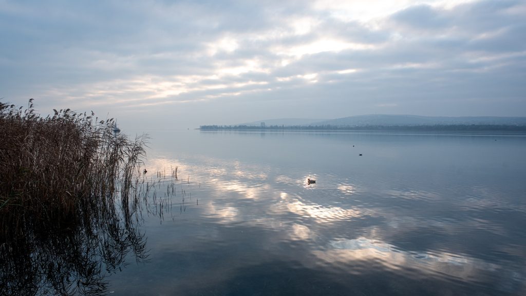 Pórul jár, aki november 1-jéig nem vette ki a stégjét a Balatonból