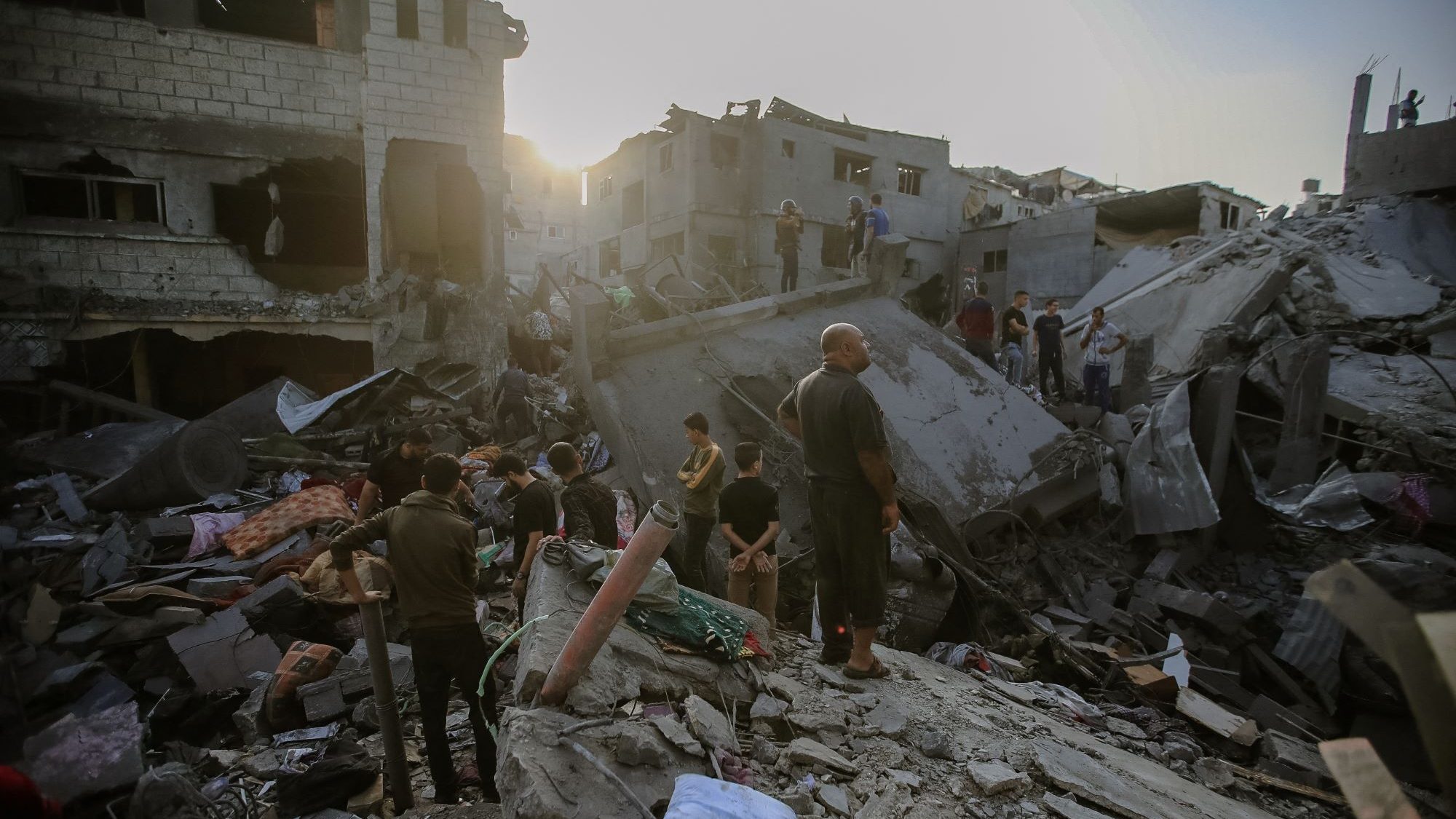 13 300-ra emelkedett a Gázában elhunytak száma