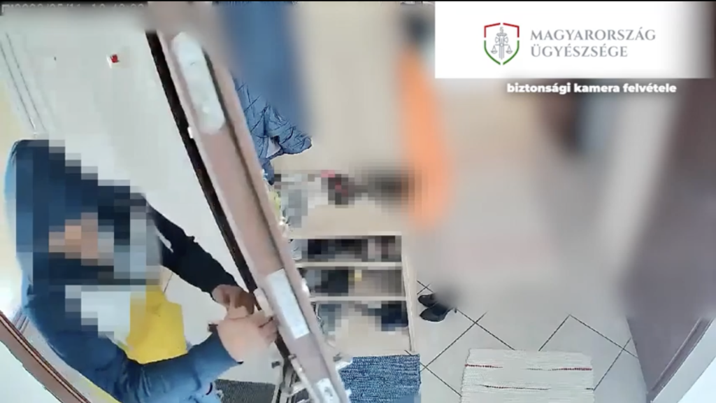 Lakásokat fosztogató „utazóbűnözők” ellen emeltek vádat – videó