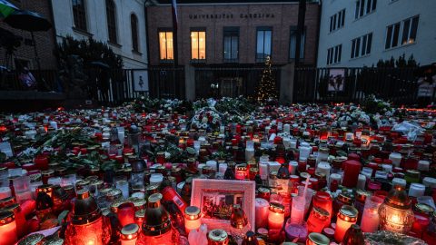 Halála előtt levélben vallotta be a prágai ámokfutó, hogy megölt egy apát és annak 2 hónapos kislányát