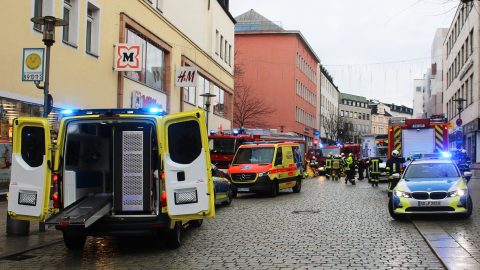 Gyalogosok közé hajtott egy teherautó Passuaban, egy 37 éves nő meghalt