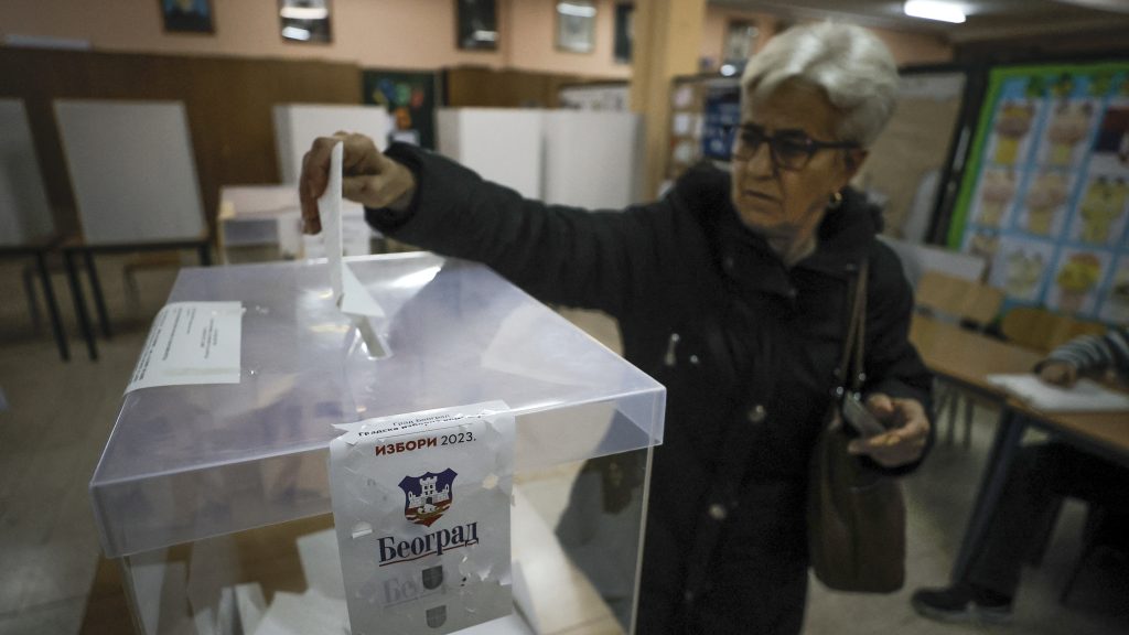28 helyen meg kell ismételni a parlamenti választást Szerbiában
