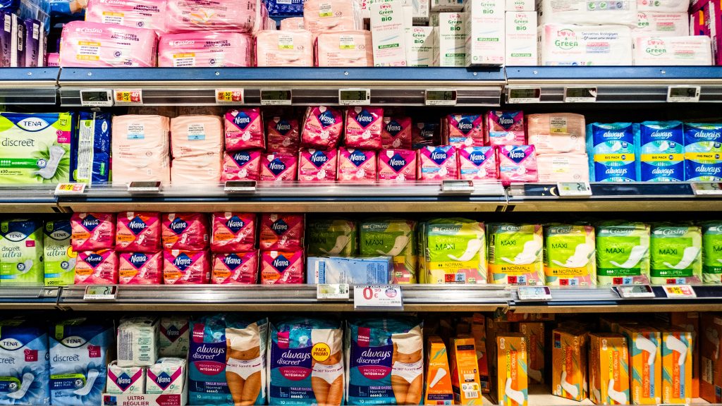 Új marketingfogással hergelik egymás ellen a feministákat és transzneműeket