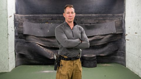 Ha egy testőr előveszi a fegyverét, csúnyán elrontotta a munkát