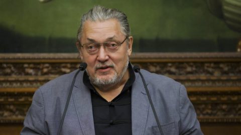 Vidnyánszky visszavonta lemondását: nincs „egyszemélyi” felelőse a Nemzetiben történt balesetnek