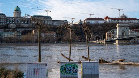 Szerda este tetőzött a Duna Budapesten