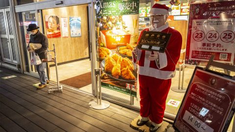 Hogy vált a KFC-s csirkekosár a japánok legkedveltebb karácsonyi tradíciójává?