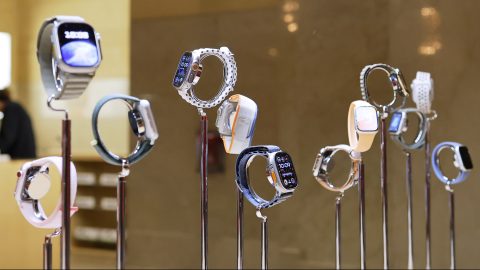 Máris feloldották az Apple Watch-értékesítés tiltását