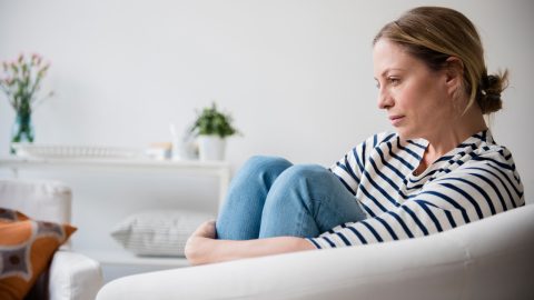 Bár lelki betegség, nem igaz, hogy nincs hatással a testünkre a depresszió