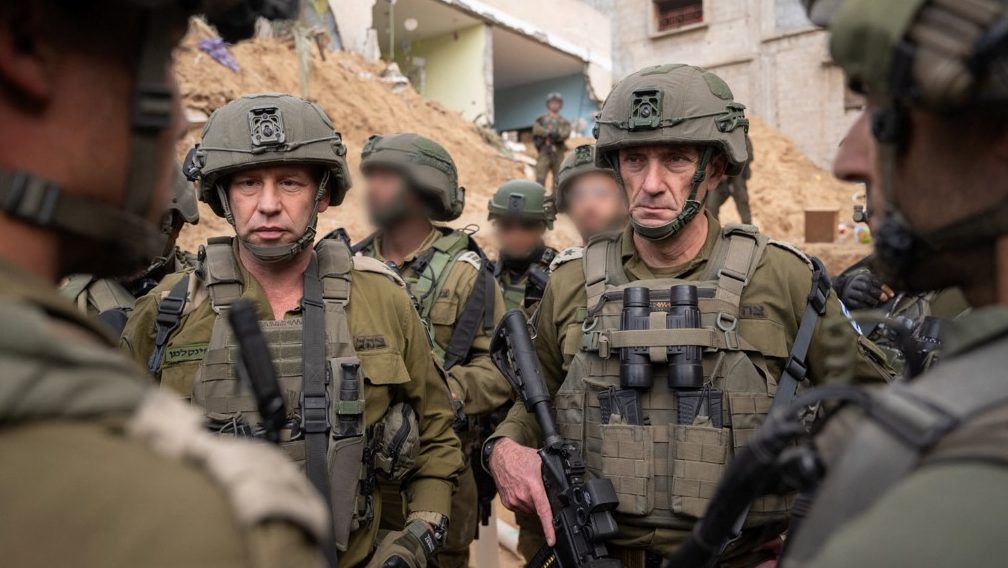 Netanjahu: Legyen világos, ez hosszú háború lesz