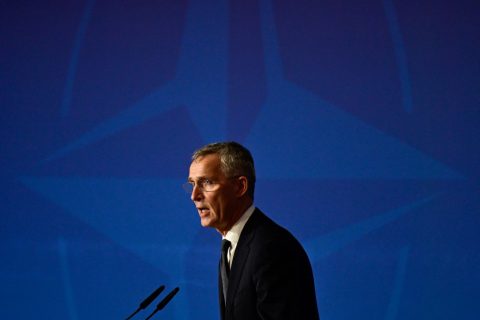 Jens Stoltenberg felszólította Magyarországot