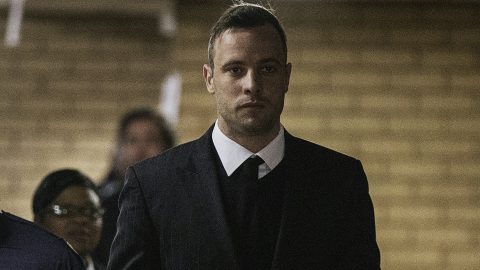 Kiengedték a börtönből Oscar Pistoriust, aki agyonlőtte barátnőjét