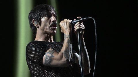 Életrajzi film jöhet a Red Hot Chili Peppers frontemberéről