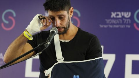 „Annyira megégtem, hogy rám sem ismertek” – megszólalt a Fauda Gázában megsérült színésze
