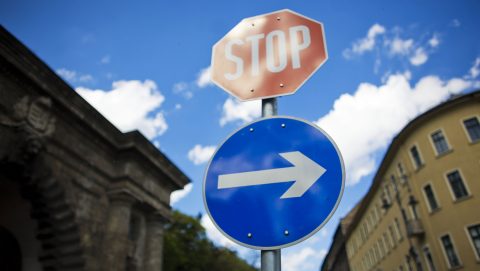Kiderült, hányszor bukott meg a KRESZ-vizsgán a magyar rekorder