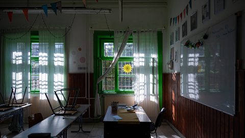 Alig több mint kétezer friss diplomás pedagógus állt munkába az idén