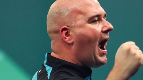 Rob Cross a darts történetének egyik legnagyobb feltámadásával vb-elődöntős