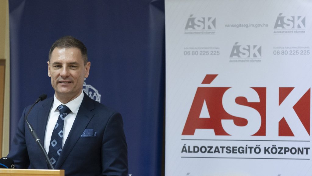 A kormány nem támogatja a prostitúció segítésének legalizálását 