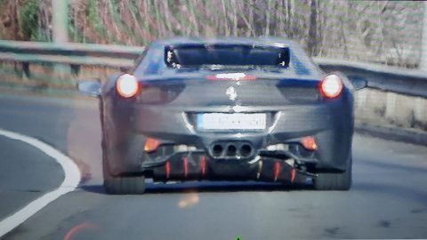 226-tal hajtott egy Ferrari Nógrádban, 390 ezres bírságot kapott
